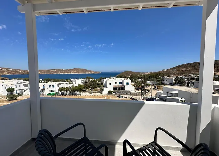 Danа̃e Sun&sea Livadi (Serifos)