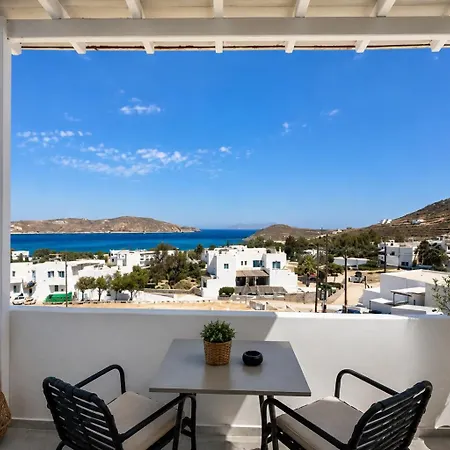 Danа̃e Sun&sea Livadi (Serifos)